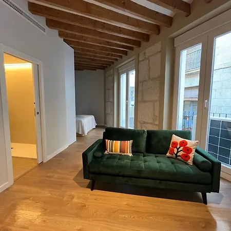 Charm And Modernity In Alicante