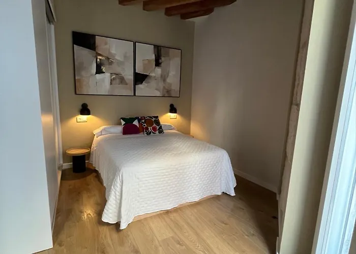 Charm And Modernity In Apartament Alicante